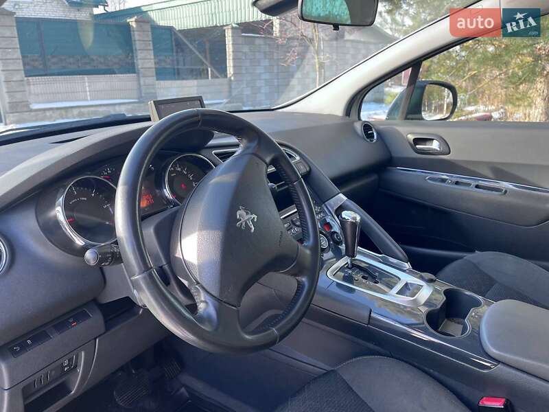 Внедорожник / Кроссовер Peugeot 3008 2016 в Ровно фото 7 Внедорожник / Кроссовер Peugeot 3008 2016 в Ровно