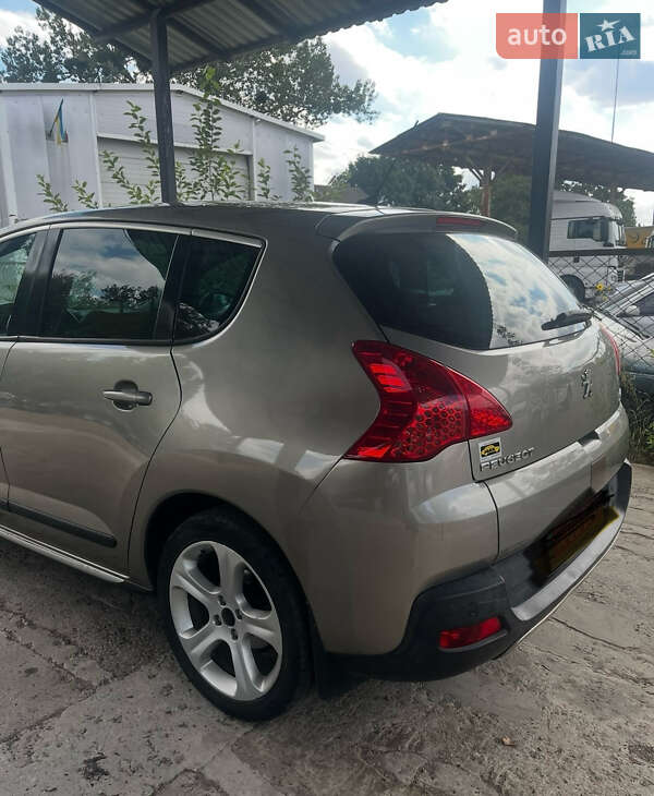 Внедорожник / Кроссовер Peugeot 3008 2010 в Черкассах фото 4 Внедорожник / Кроссовер Peugeot 3008 2010 в Черкассах