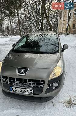 Позашляховик / Кросовер Peugeot 3008 2009 в Львові