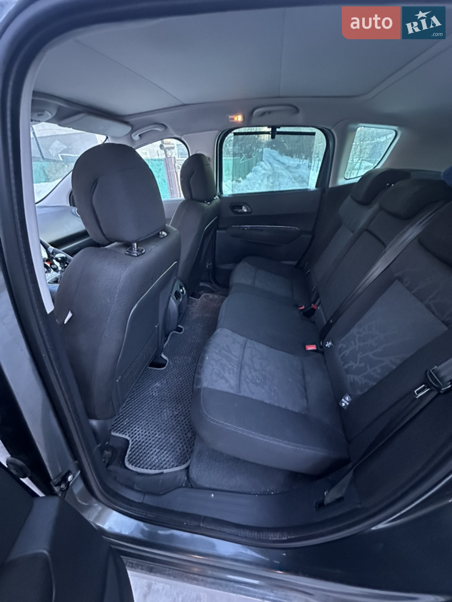 2010 Peugeot 3008 - мініатюра 8