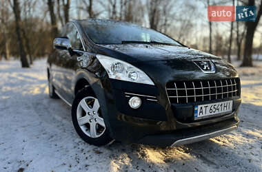 Позашляховик / Кросовер Peugeot 3008 2011 в Рогатині