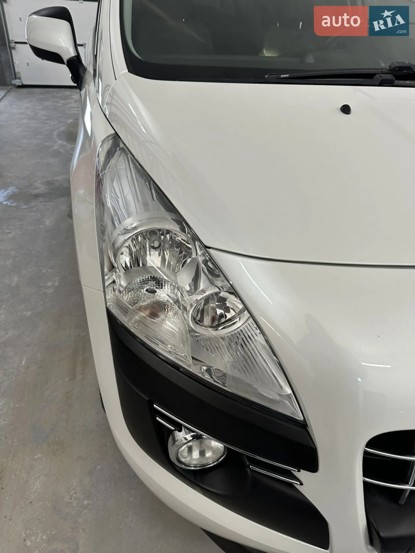 Peugeot 3008 2011 VIN VF30U9HR8BS289616 фото оголошення 27 з 44