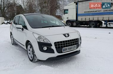 Позашляховик / Кросовер Peugeot 3008 2010 в Рівному