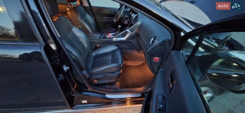 Внедорожник / Кроссовер Peugeot 3008 2010 в Дубно