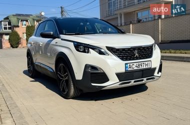 Позашляховик / Кросовер Peugeot 3008 2017 в Луцьку