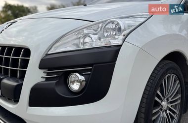 Позашляховик / Кросовер Peugeot 3008 2013 в Первомайську