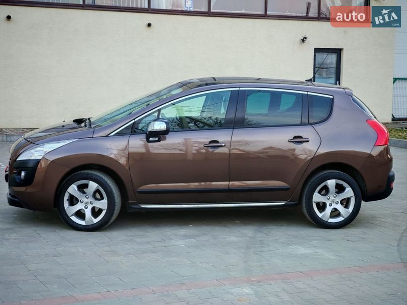 Внедорожник / Кроссовер Peugeot 3008 2013 в Стрые