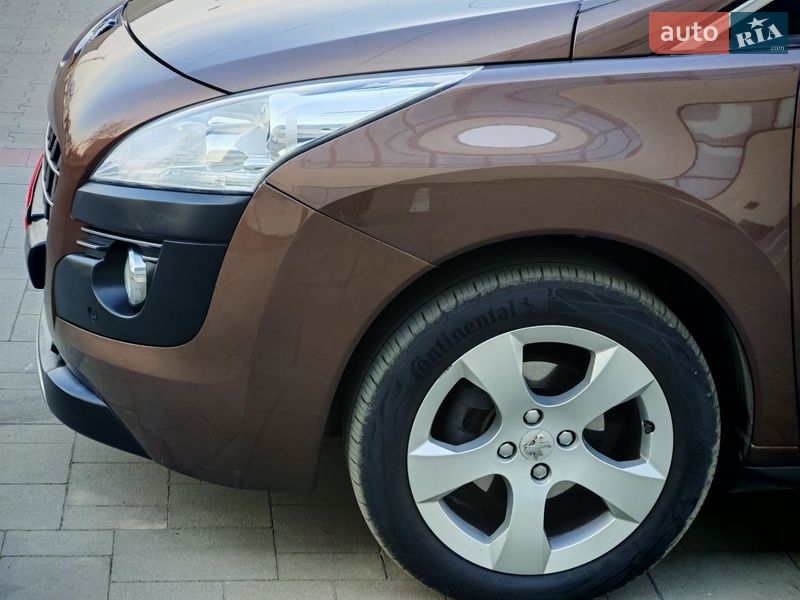 Внедорожник / Кроссовер Peugeot 3008 2013 в Стрые