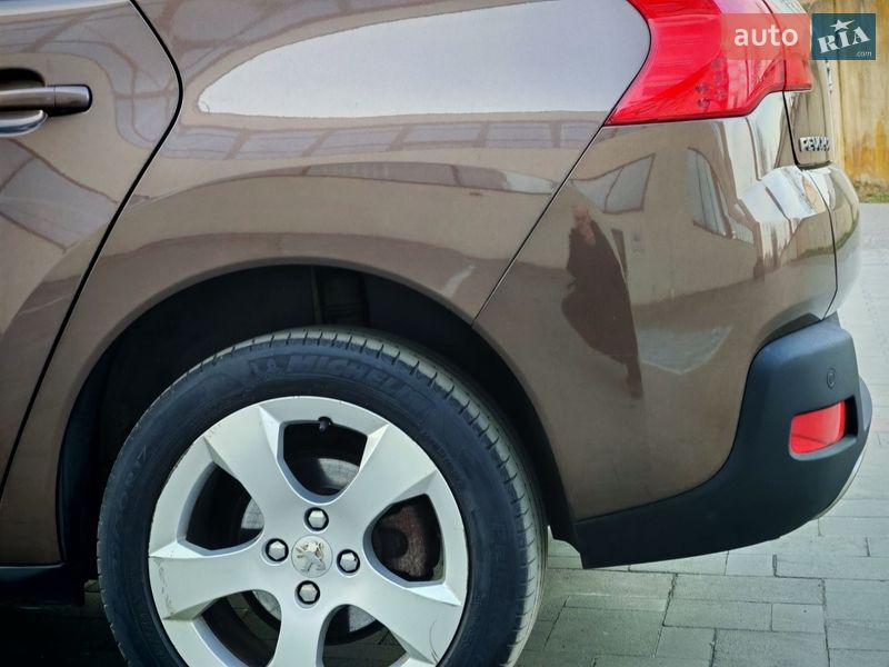 Внедорожник / Кроссовер Peugeot 3008 2013 в Стрые