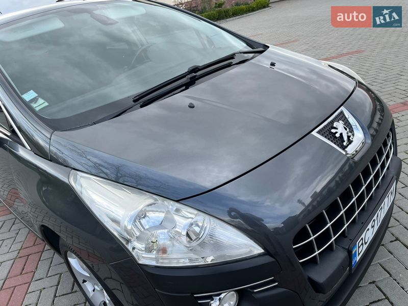 Внедорожник / Кроссовер Peugeot 3008 2011 в Золочеве