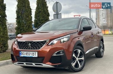Внедорожник / Кроссовер Peugeot 3008 2018 в Киеве
