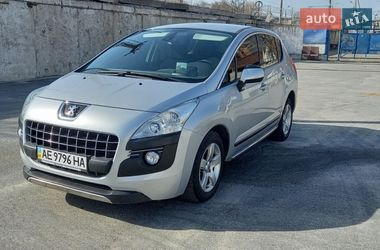 Позашляховик / Кросовер Peugeot 3008 2012 в Дніпрі