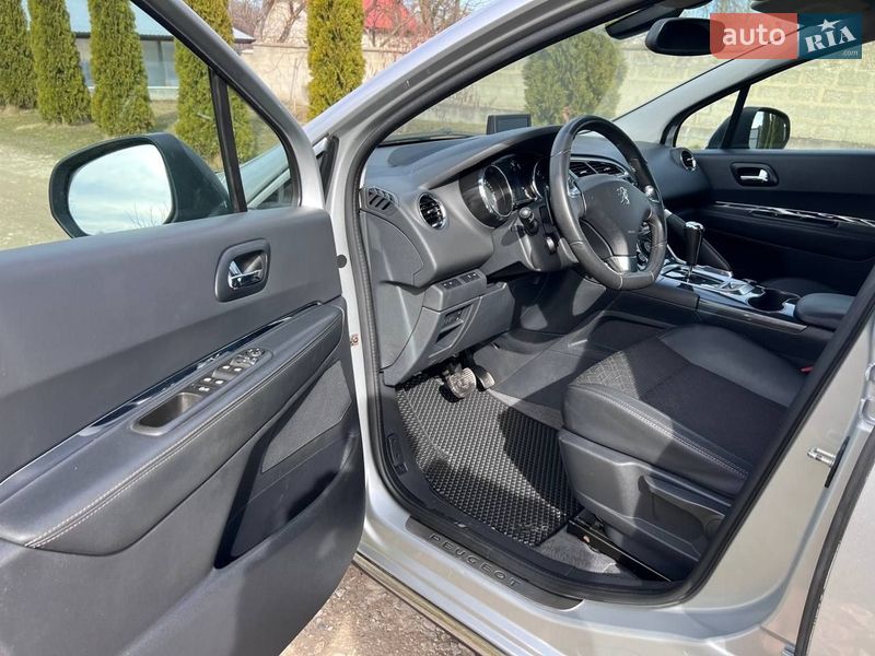 Внедорожник / Кроссовер Peugeot 3008 2015 в Самборе