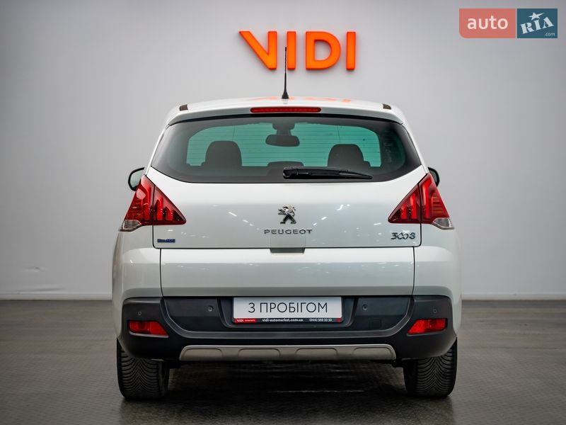 Внедорожник / Кроссовер Peugeot 3008 2016 в Киеве