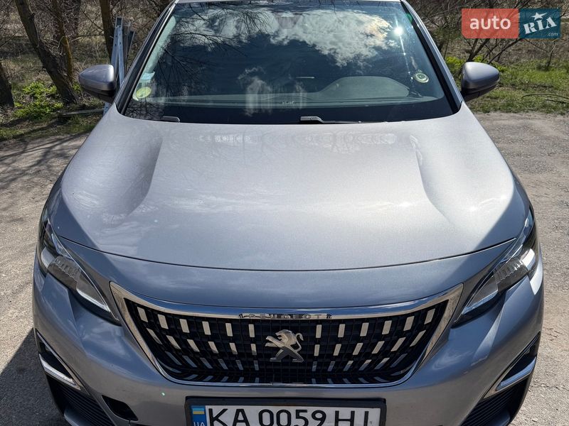 Внедорожник / Кроссовер Peugeot 3008 2020 в Киеве