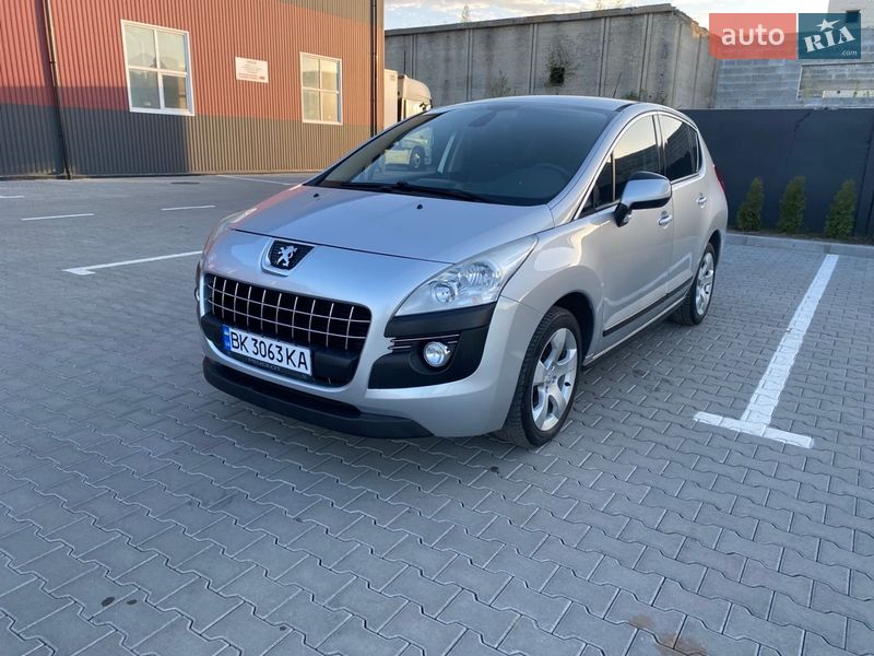 Peugeot 3008 2013