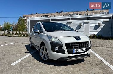 Внедорожник / Кроссовер Peugeot 3008 2010 в Запорожье