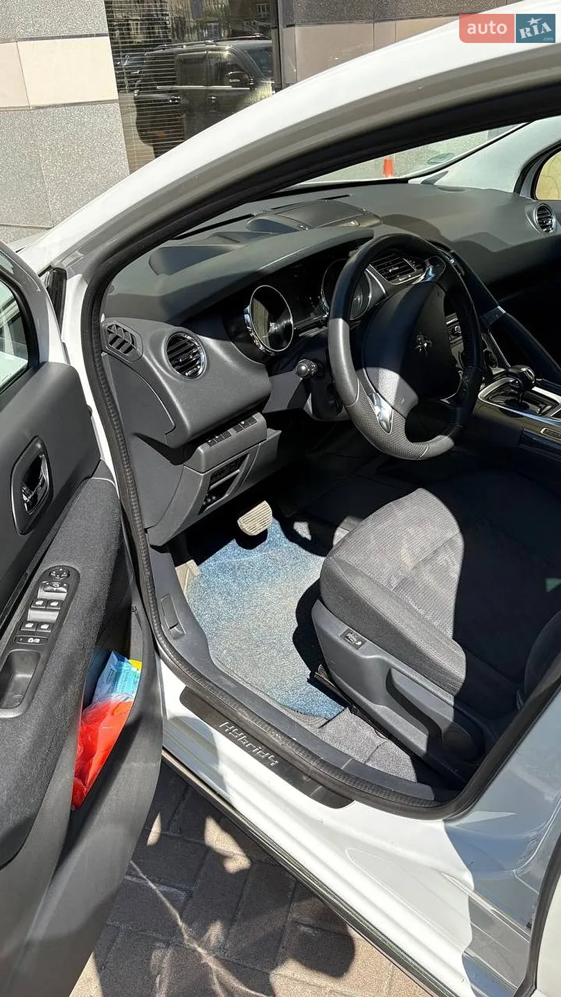 2013 Peugeot 3008 - мініатюра 10