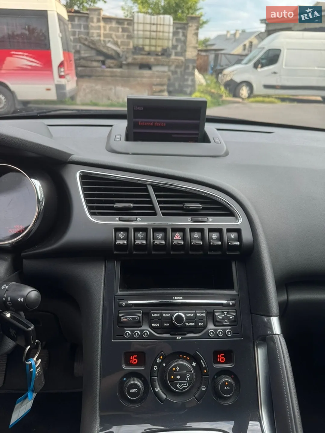 2010 Peugeot 3008 - мініатюра 18