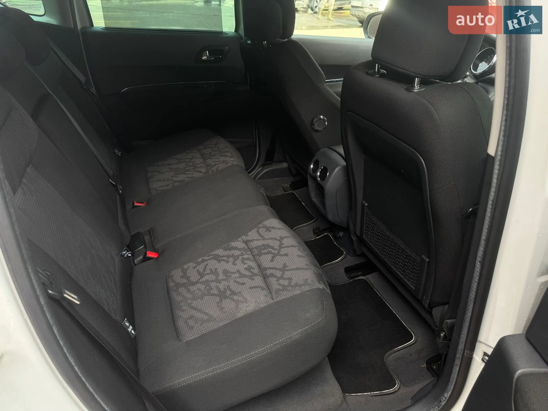 2010 Peugeot 3008 - мініатюра 27