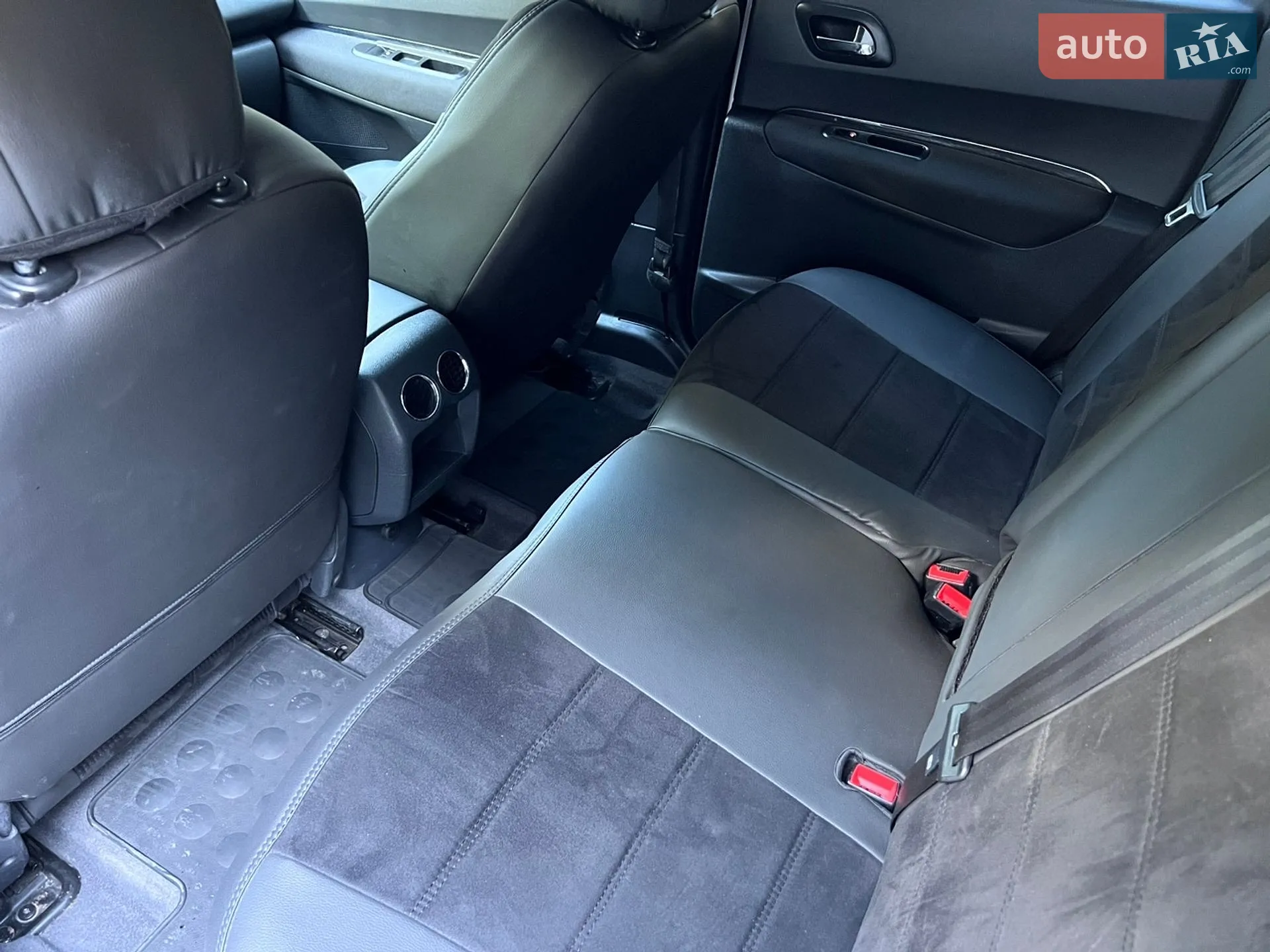 Peugeot 3008 2011 VIN VF30U9HR8BS229023 фото оголошення 42 з 77
