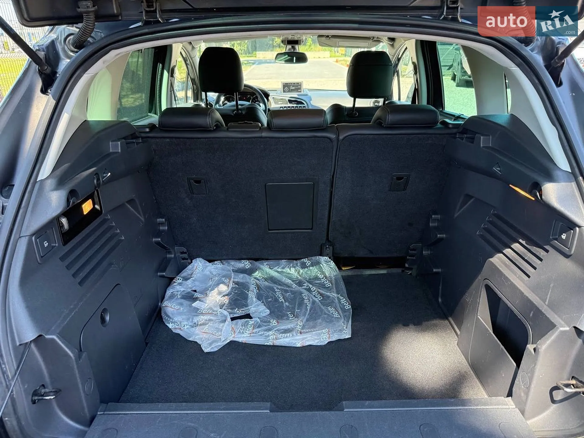 2015 Peugeot 3008 - мініатюра 21