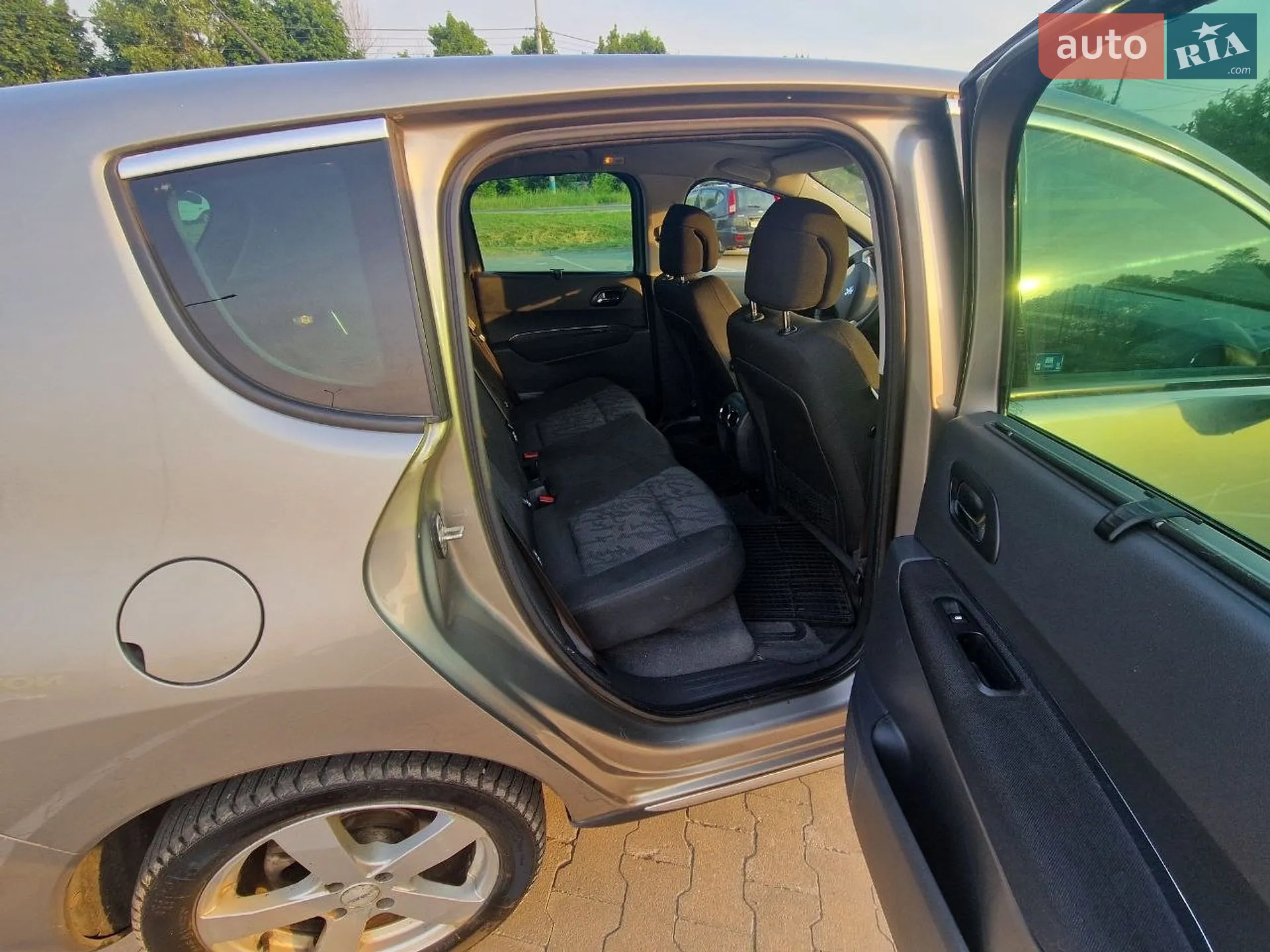 2010 Peugeot 3008 - мініатюра 16