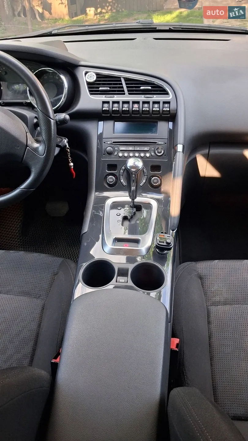 2011 Peugeot 3008 - мініатюра 18
