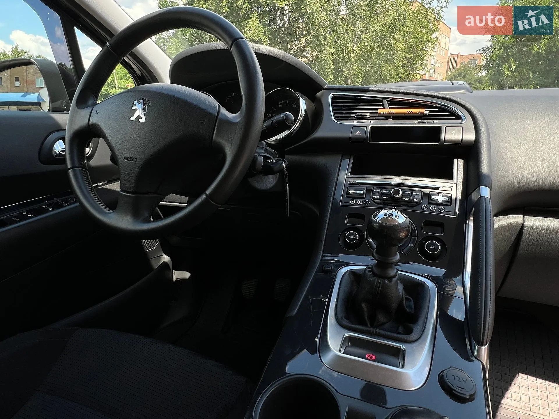 2010 Peugeot 3008 - мініатюра 10