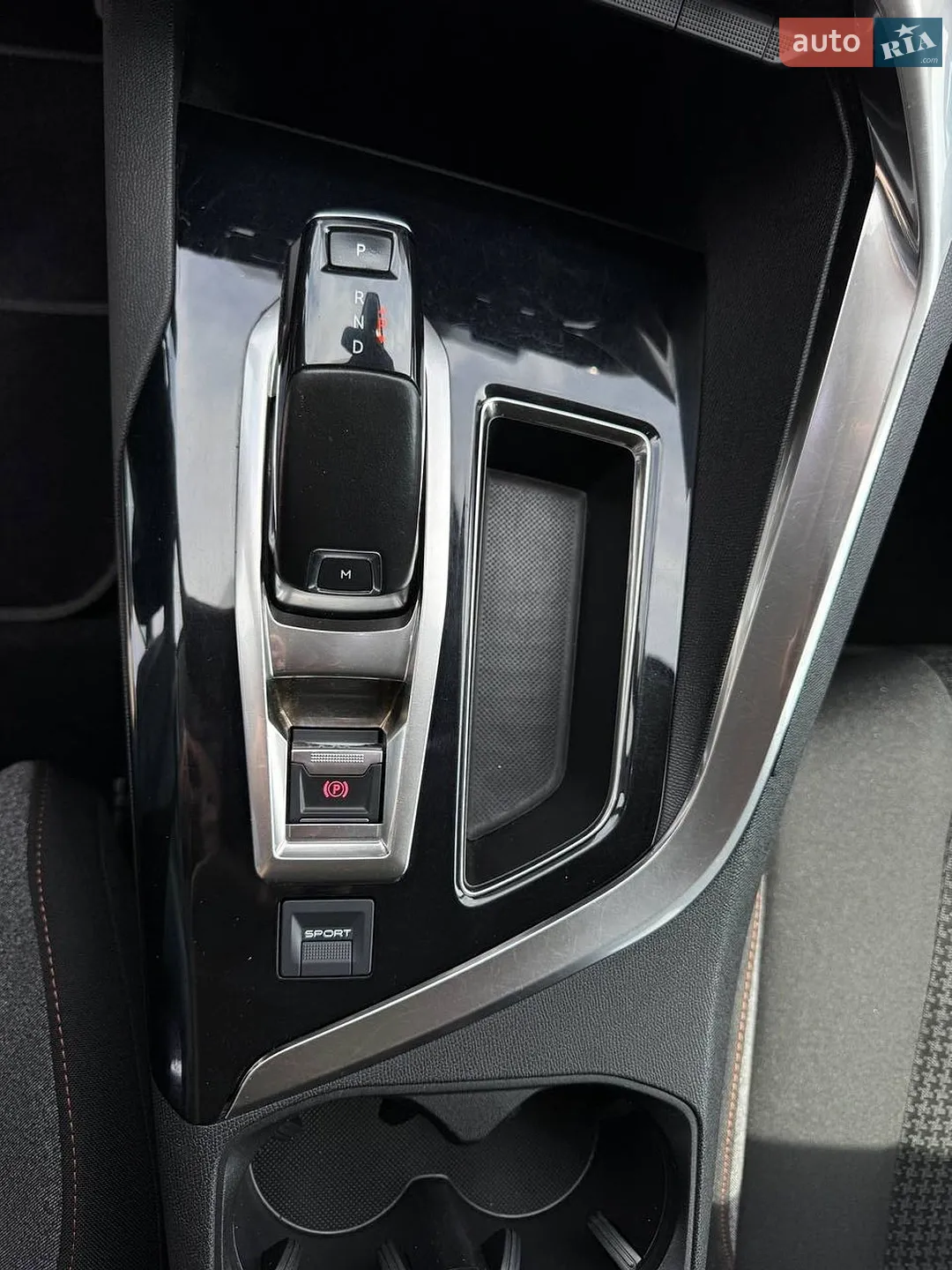 2017 Peugeot 3008 - мініатюра 29
