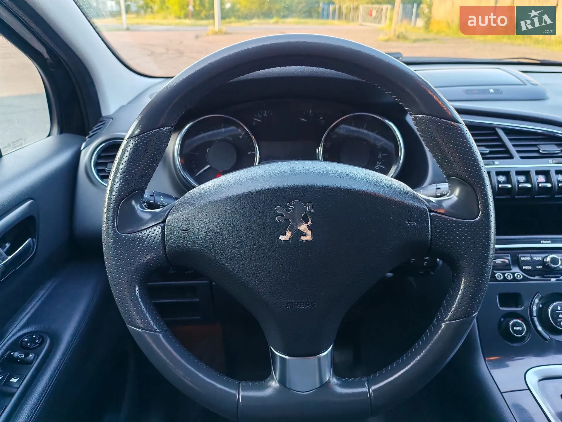 2011 Peugeot 3008 - мініатюра 37