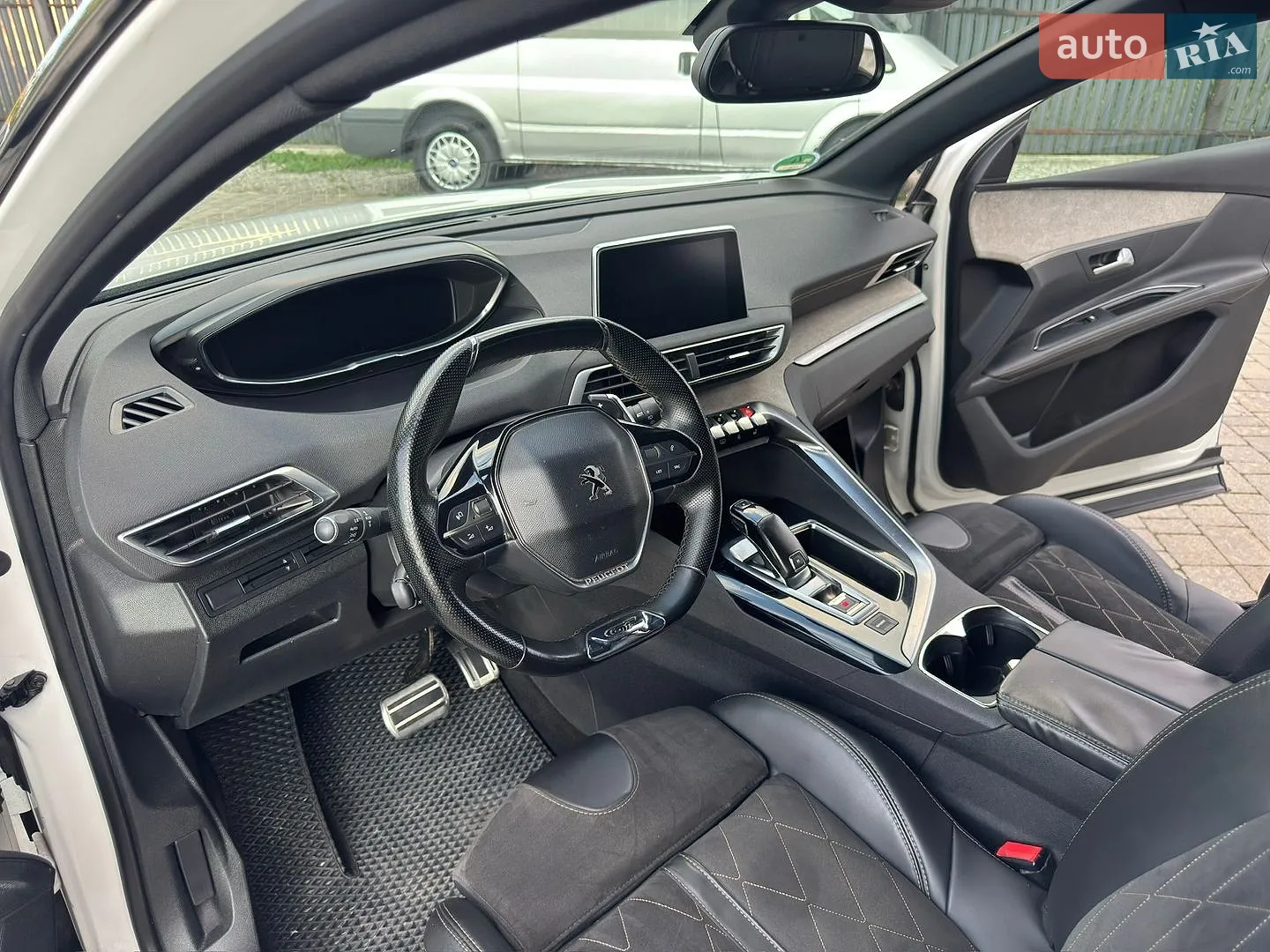2017 Peugeot 3008 - мініатюра 26