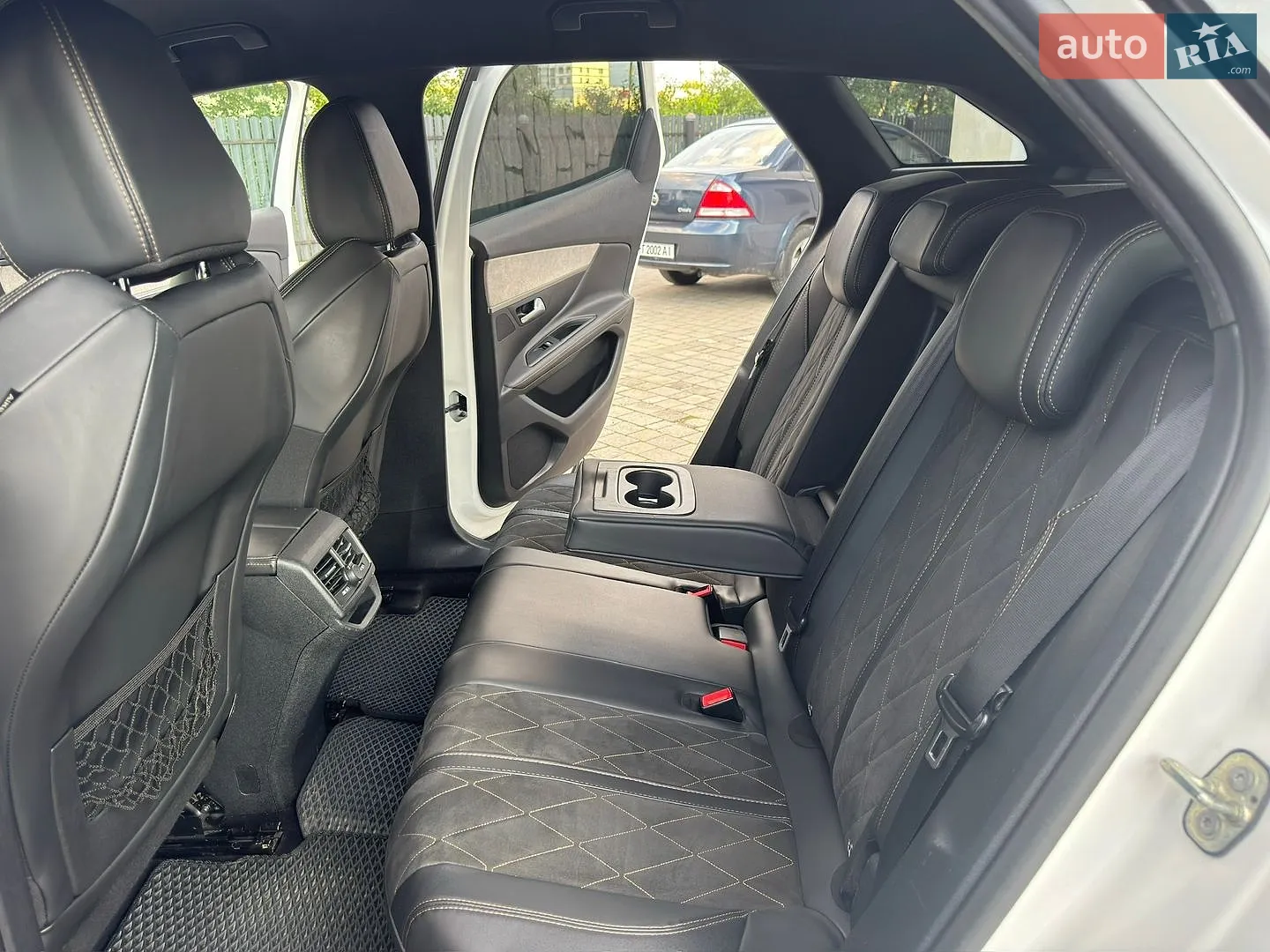2017 Peugeot 3008 - мініатюра 35
