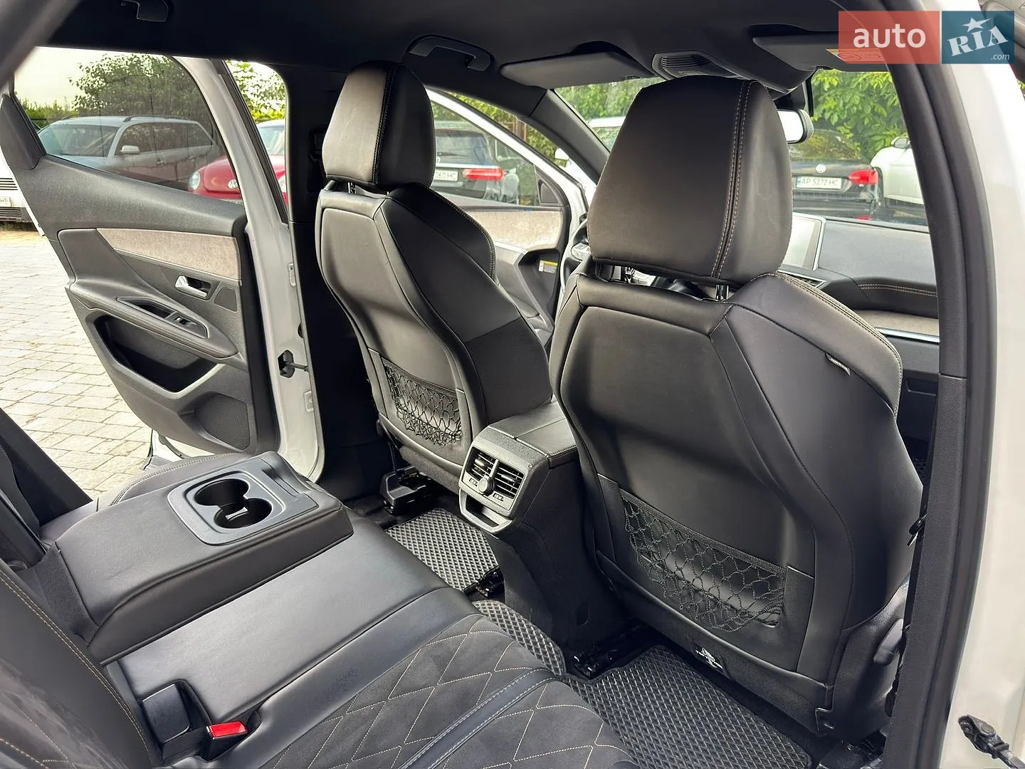 2017 Peugeot 3008 - мініатюра 40