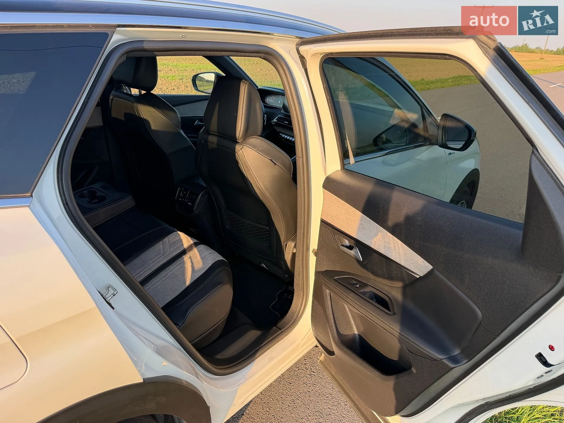 2021 Peugeot 3008 - мініатюра 38