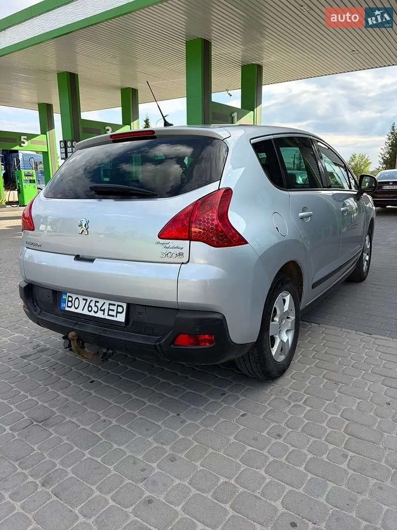 2011 Peugeot 3008 - мініатюра 4