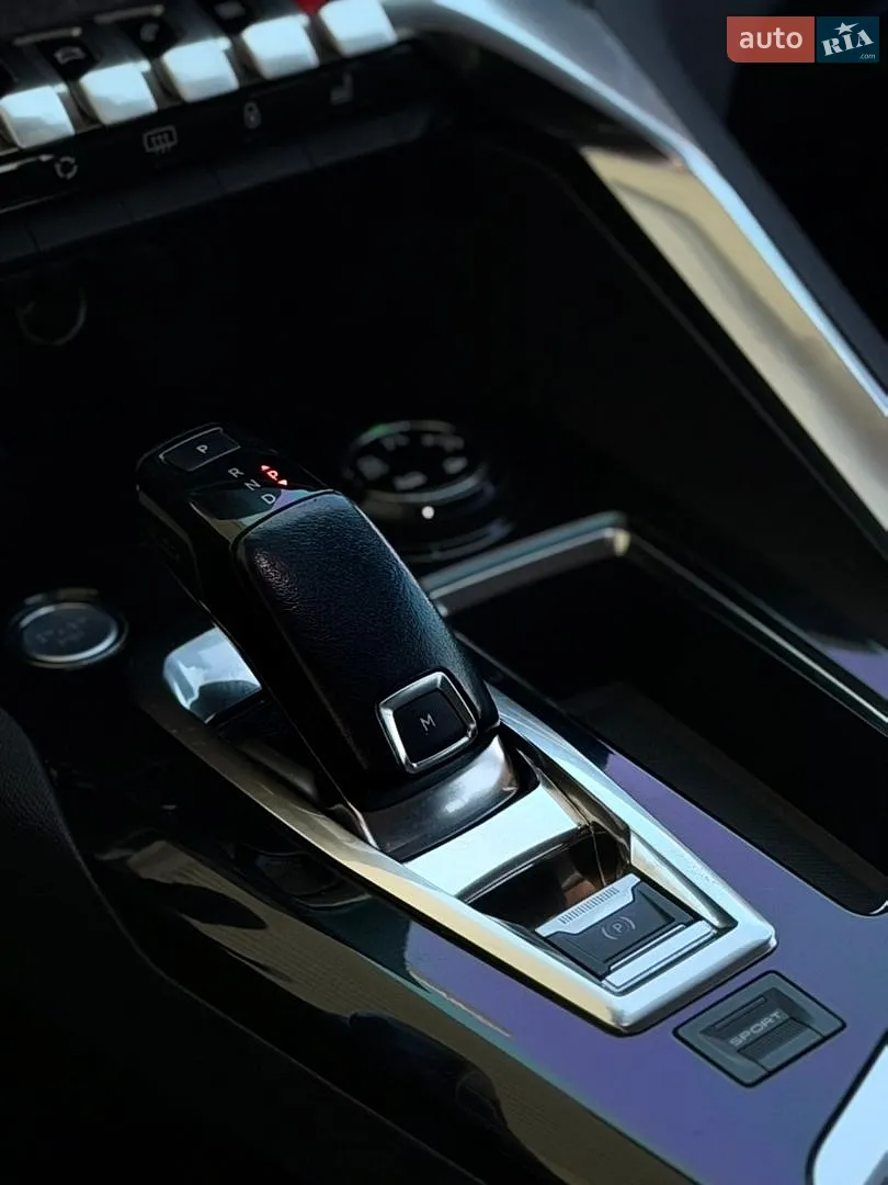 2017 Peugeot 3008 - мініатюра 16