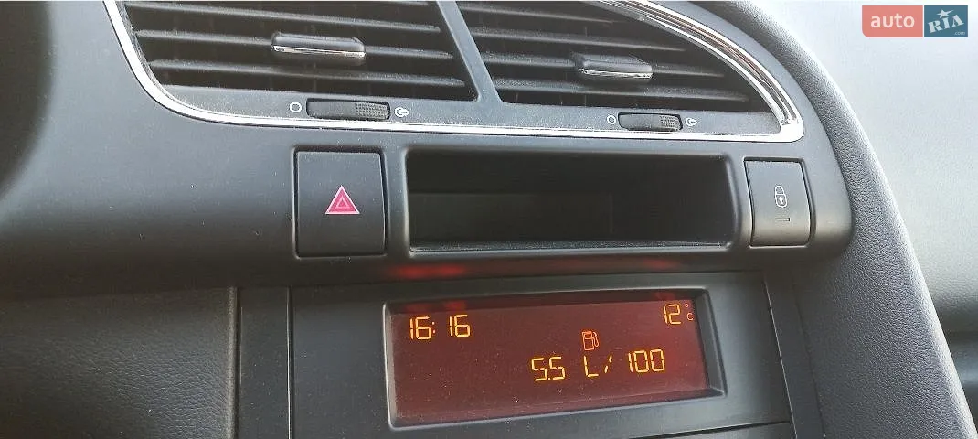 2012 Peugeot 3008 - мініатюра 178