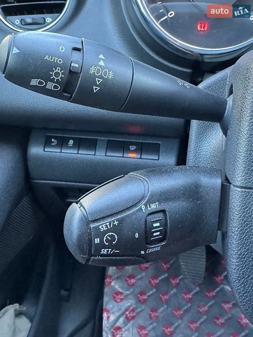 2016 Peugeot 3008 - мініатюра 26
