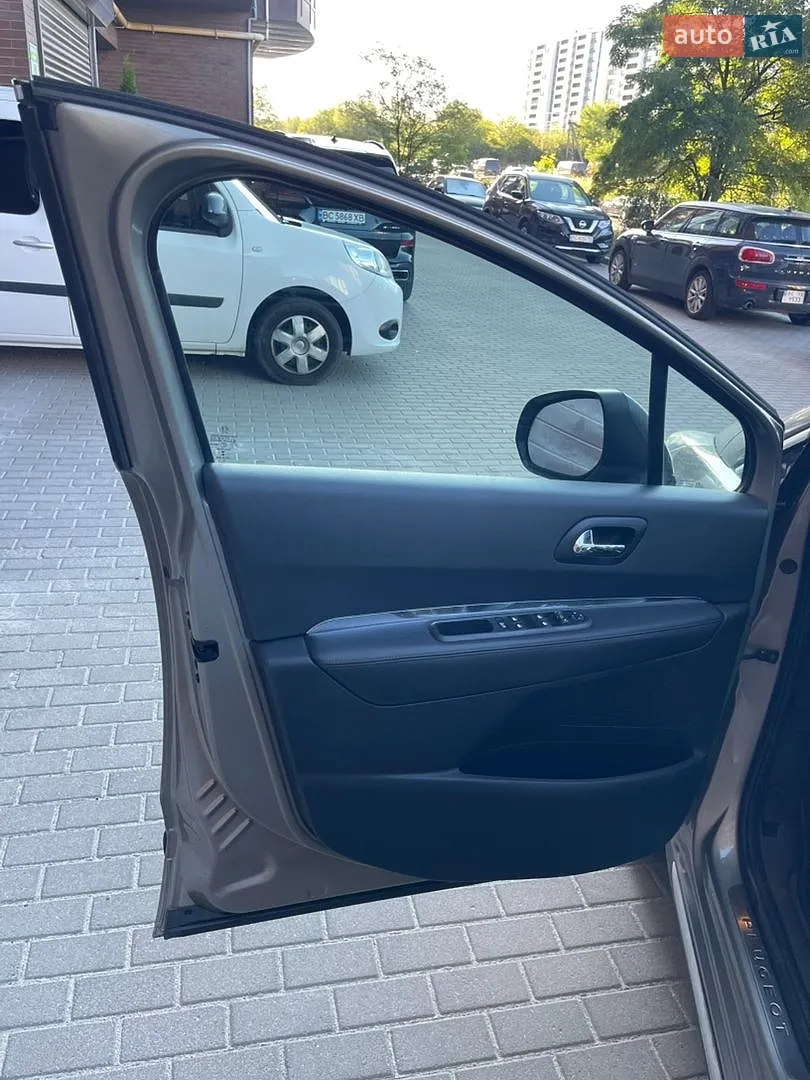 2015 Peugeot 3008 - мініатюра 13
