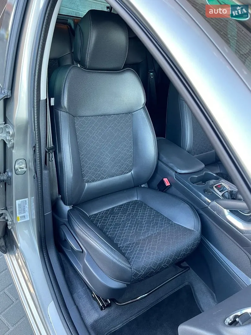 2015 Peugeot 3008 - мініатюра 32