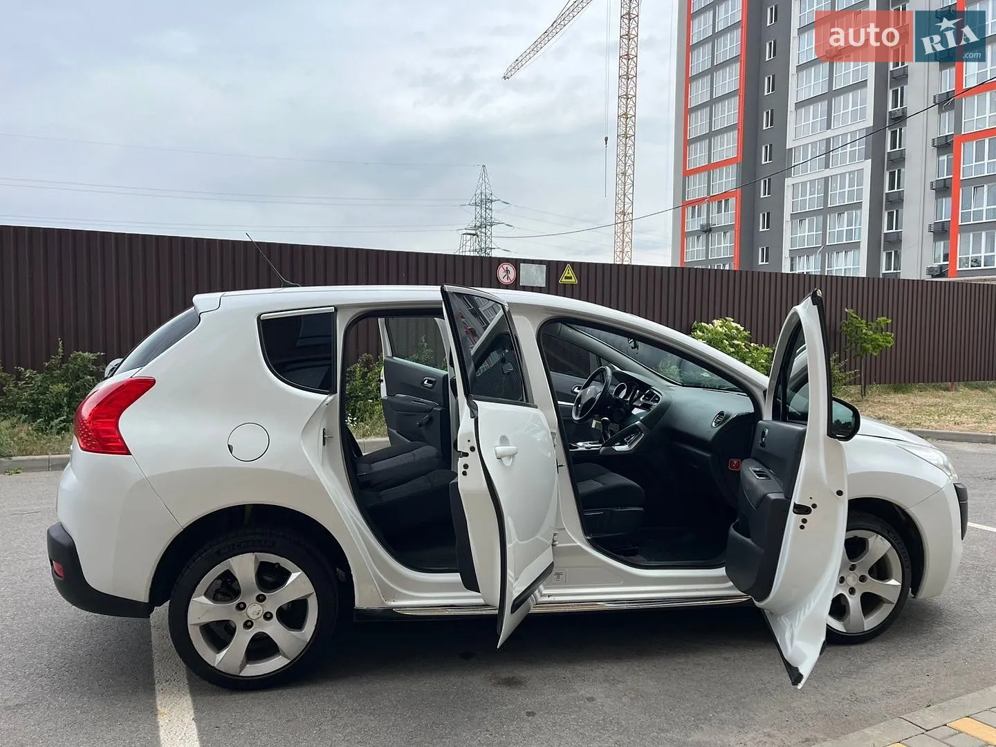 2011 Peugeot 3008 - мініатюра 34