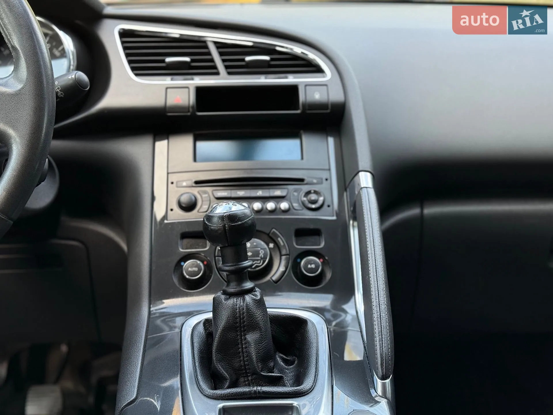 2013 Peugeot 3008 - мініатюра 59