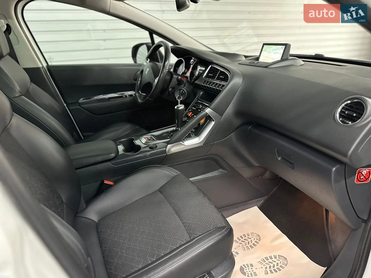 2015 Peugeot 3008 - мініатюра 28