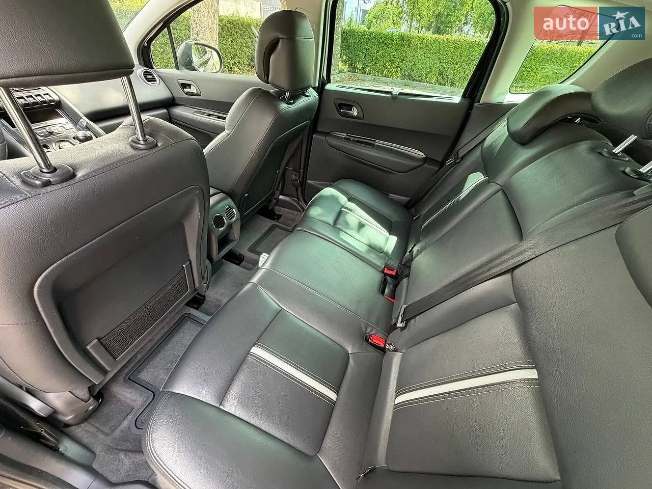 2011 Peugeot 3008 - мініатюра 34