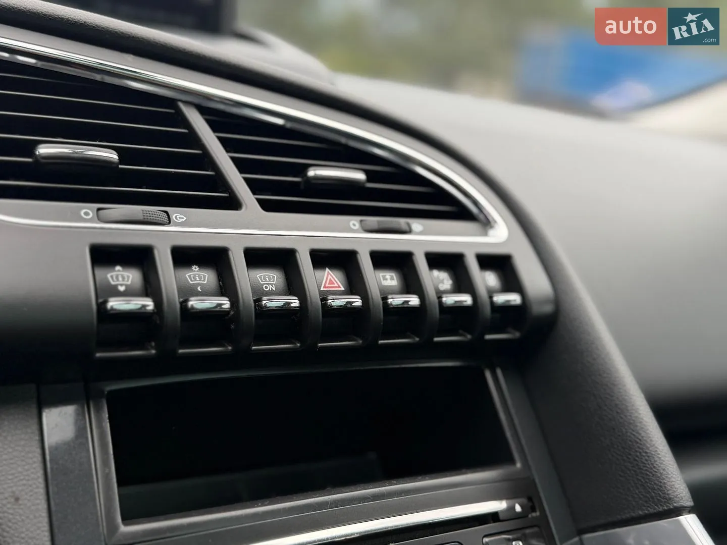 2014 Peugeot 3008 - мініатюра 103