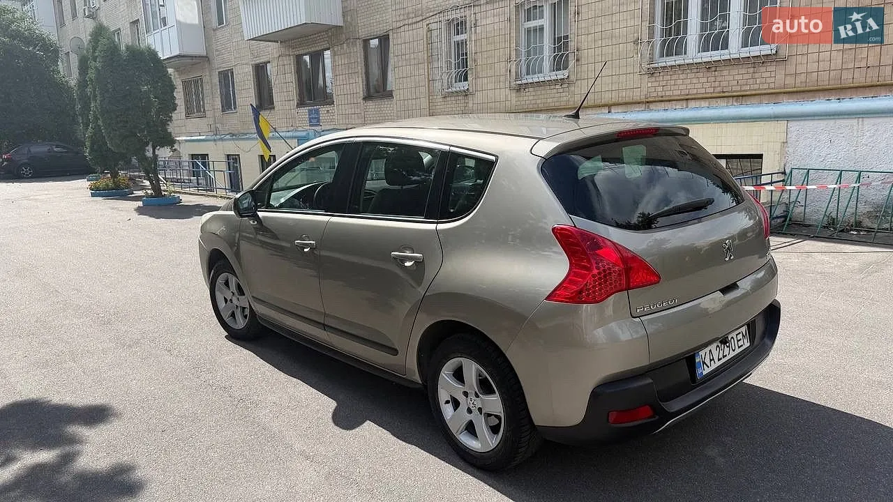 2012 Peugeot 3008 - мініатюра 4