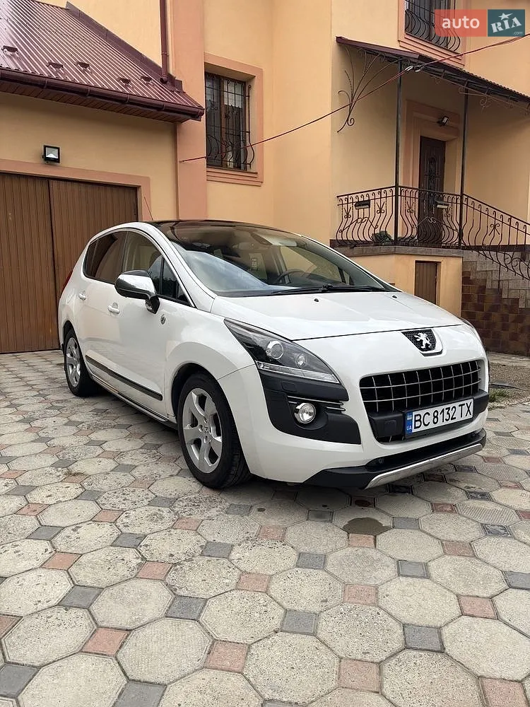 2012 Peugeot 3008 - фото 1