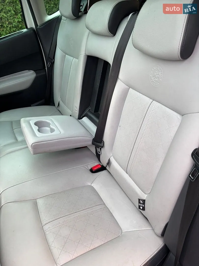 2012 Peugeot 3008 - мініатюра 9
