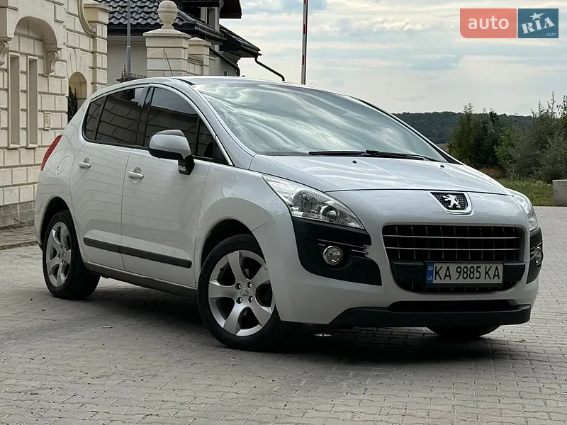 Peugeot 3008 2011